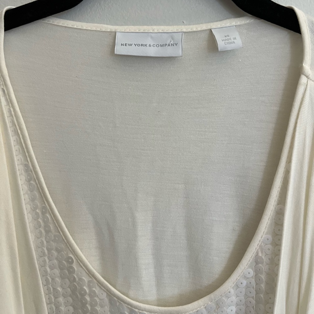 New York & Company Off White Sequin Tank Top with Plunging Cowl Neckline Size XS - Picture 4 of 5